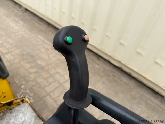 Enkeltromle-valse BOMAG BW80AD-5 / 2012 BJ / Deutsche Maschine