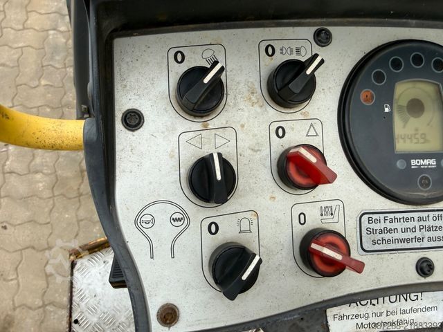 Enkeltromle-valse BOMAG BW80AD-5 / 2012 BJ / Deutsche Maschine