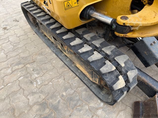 Mini excavator CATERPILLAR 301.7D / 2017 BJ / 1.597 H / 2 x Löffel / MS01
