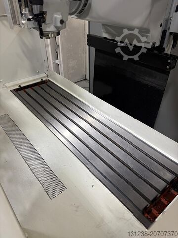 Máquina de trituração XYZ Machine Tools RMX 3500 Bed Milling Machine