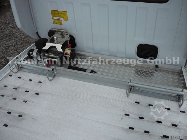 Furgone trasportatore di auto RENAULT Master 2,3DCI Autotransporter Klima Luftfederung