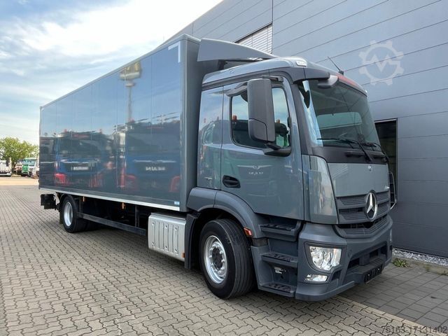 Samochód ciężarowy typu furgon MERCEDES-BENZ Antos 1830 L nR 4x2 Standardkoffer LBW LBW 2to+F