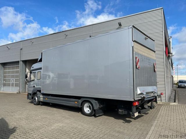 Prilagođeni kombi MERCEDES-BENZ Atego 818 L Möbelkoffer LBW Möbelkoffer +S
