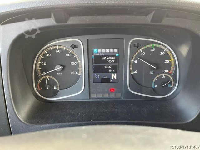 Aangepaste bestelwagen MERCEDES-BENZ Atego 818 L Möbelkoffer LBW Möbelkoffer +S