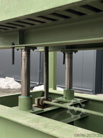 Prasa półkowa SIMI 300x130 cm SIMI