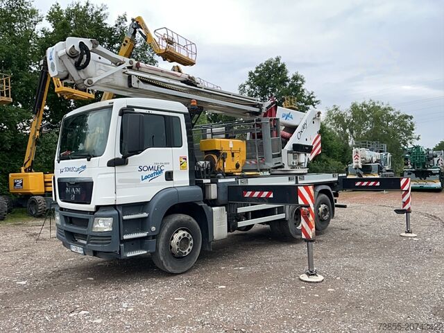 Piattaforma aerea autocarrata MAN TGS 26.320 6x2-2 BL with Oil Steel Eagle 3526 (35m)