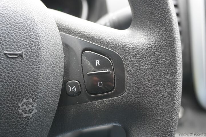Panelová dodávka Renault Trafic 2.0 dCi 120PK EURO 6 - Airco - Navi - Cr...