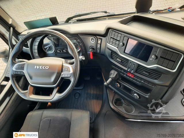 Standardní tahač IVECO S-WAY 530 Intarder Standklima 2xTank