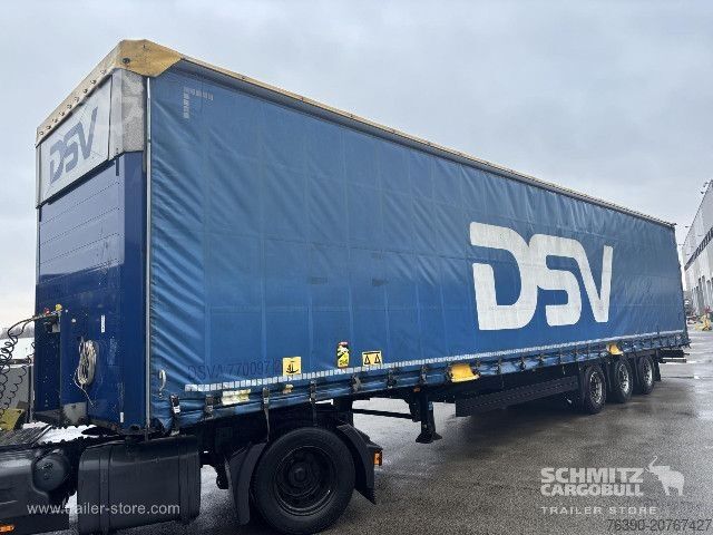 Open semitrailer with tarp Schmitz Cargobull Semitrailer Curtainsider Mega