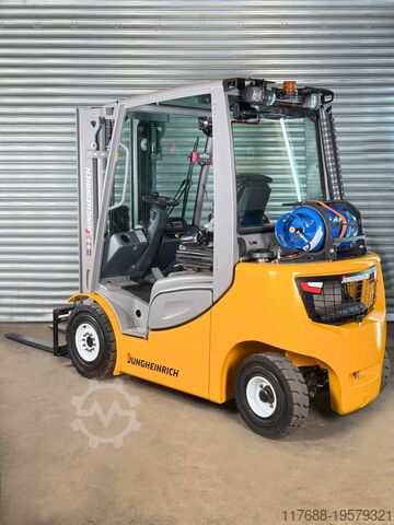 LPG voorlader Jungheinrich TFG 4254s - Service Neu - Triplex - 2.5t - 4.7m Hub - VW