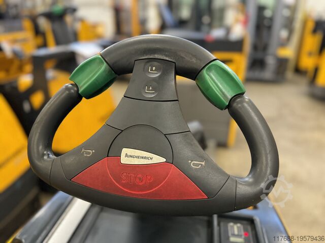 Trekker Jungheinrich EZS 130 - Service Neu