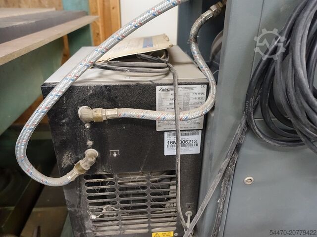 Mobilni kompletan sistem za komprimovani vazduh SCHNEIDER MAS650-10-90D-SILEND