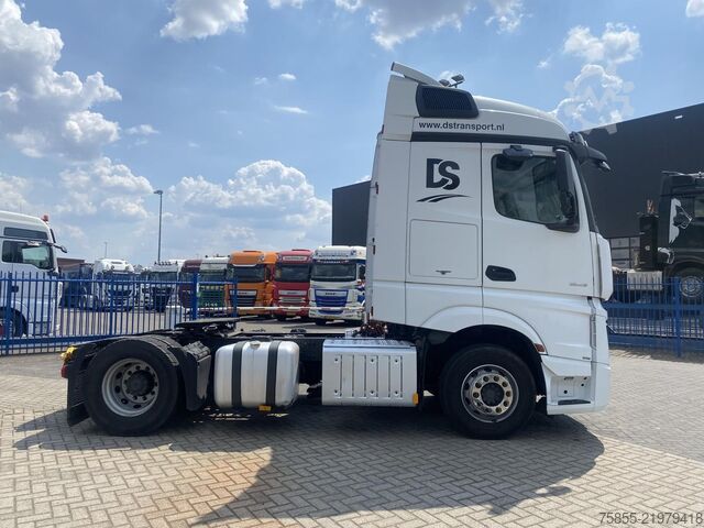 Standard-SZM Mercedes-Benz ACTROS 1843 / 2 Tanks / Euro 6 / NL / 760.000 KM