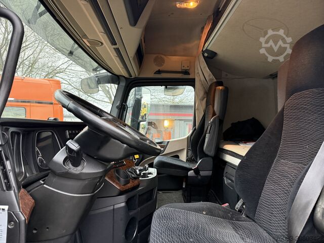 Standaard trekker Mercedes-Benz Actros 2542 6X2 Kran Fassi F335 bis 22.5 Meter