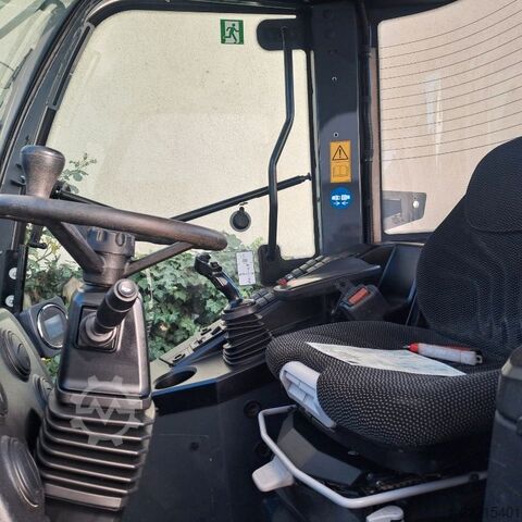Ładowarka kołowa LIEBHERR L506