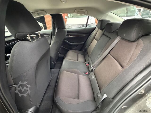 Furgon MAZDA 3 2.0 SKYACTIV-X M-Hybrid Navi Motor Defekt !!