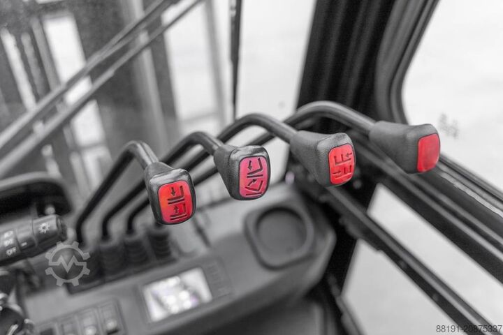 Heftruck Manitou MI 25 D