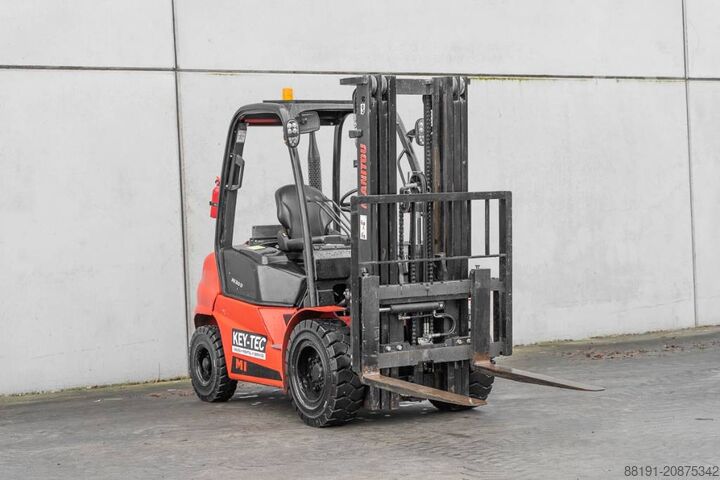 Heftruck Manitou MI 30 D