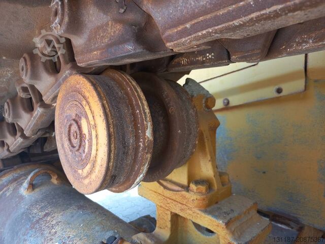 Szintezőgép CAT D6R LGP (Abu Dhabi)