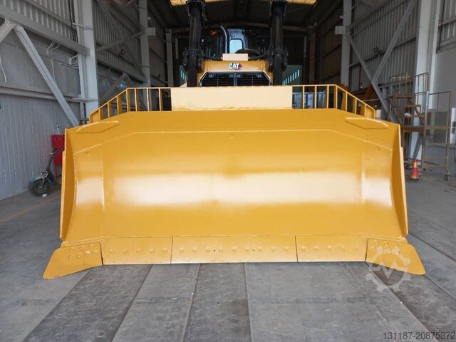 Dozer CAT D8T (Jebel Ali)