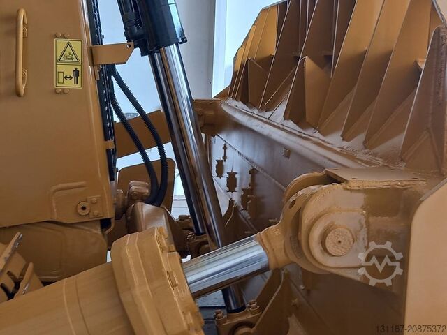 Dozer CAT D8T (Jebel Ali)