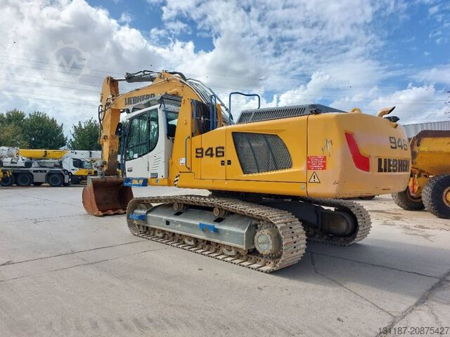 Crawler excavator Liebherr R 946LC (Lifting Cab)