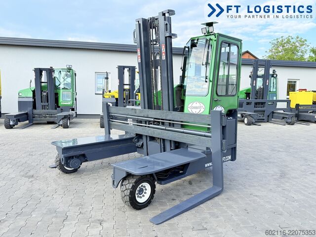Empilhadeira multidirecional Combilift C4500 DIESEL DUPLEX WIDE FORK POSITIONER