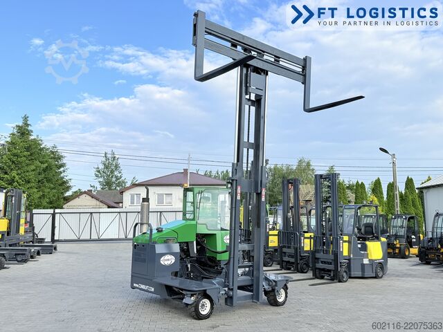 Empilhadeira multidirecional Combilift C4500 DIESEL DUPLEX WIDE FORK POSITIONER