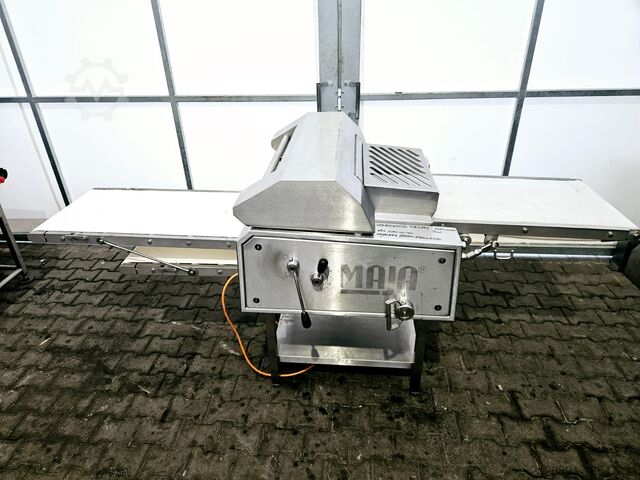 3-band Skinner Maja BXM 554