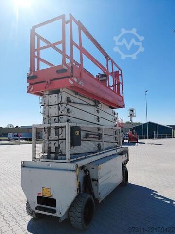 Nůžkový výtah Holland Lift N-195EL12