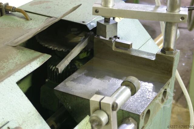 Notching milling machine Rapid AKF