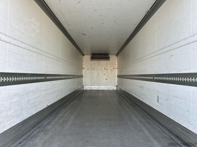 Camion frigorific Iveco Stralis 310