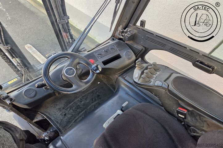 Elektrická 4 kola Linde E35HL