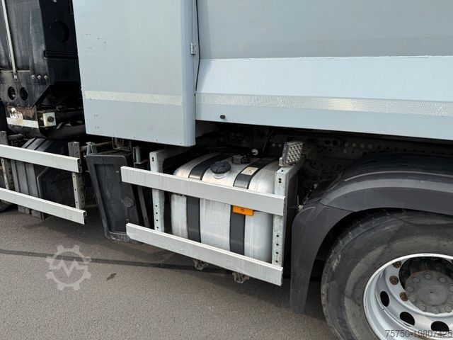 Vuilniswagen MERCEDES-BENZ Antos 2533 Seitenlader Zoeller SLF XL