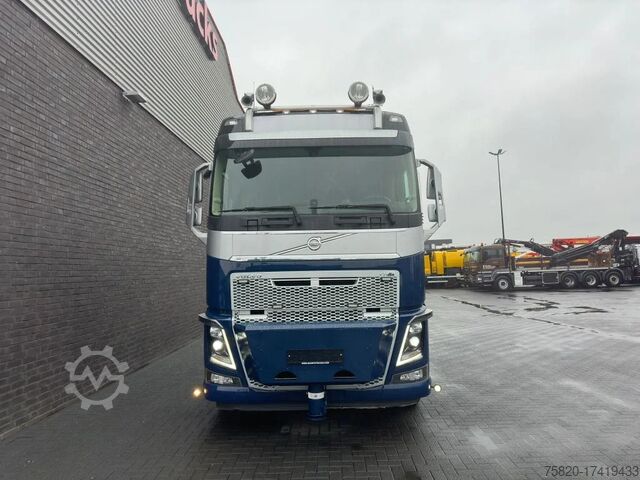 Kamion sa kranom Volvo FH 16.650 8X2 + EFFER 1855/8S + JIB 6S HEAVY DU...