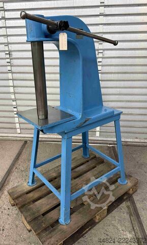 Roterande dornpress AGEO DP 3000