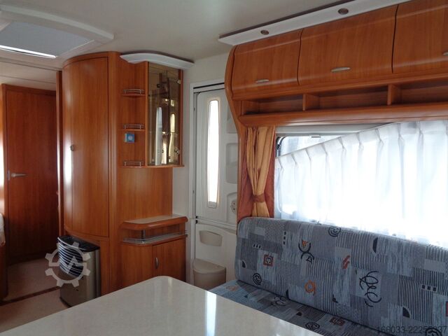Caravana HOBBY excellent 560 Ufe 2.5*Vorzelt*Citiwasser*Backofe