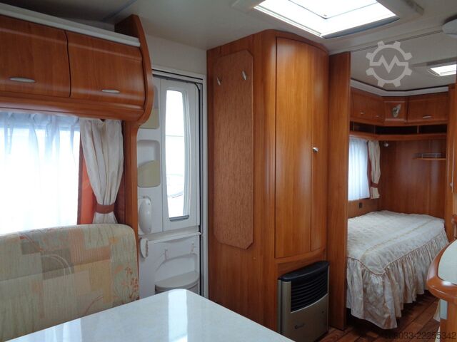 Caravana HOBBY excellent 540 WLU*Mover*Vorzelt*Heckbad*Backofen