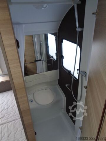 Caravana pick-up ADRIA Altea 402 PH *Vorzelt*Heckküche*