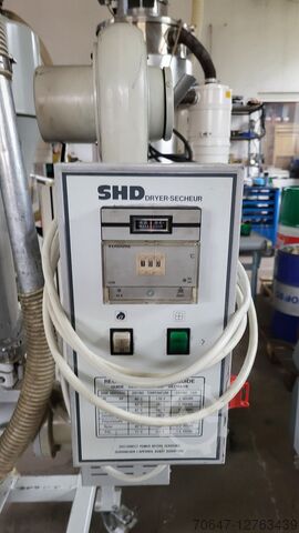 Séchoir avec aspirateur et pompe à vide PLASTEK EQUIPMENT LTD SHD25