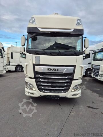Τυποποιημένος ελκυστήρας DAF XF 530 FT SUPER SPACE CAB ZF INTARDER