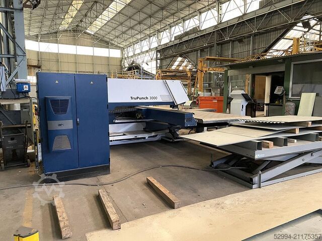 Stans- en stanspers voor dunne metaalplaat Trumpf TruPunch 3000 large format