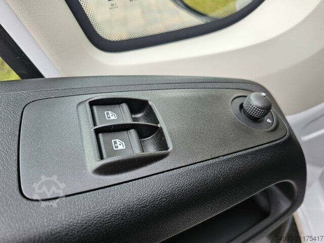 Pick-up bestelwagen Fiat Ducato MAXI L4 Pritsche 4,2 Android Auto Nebels