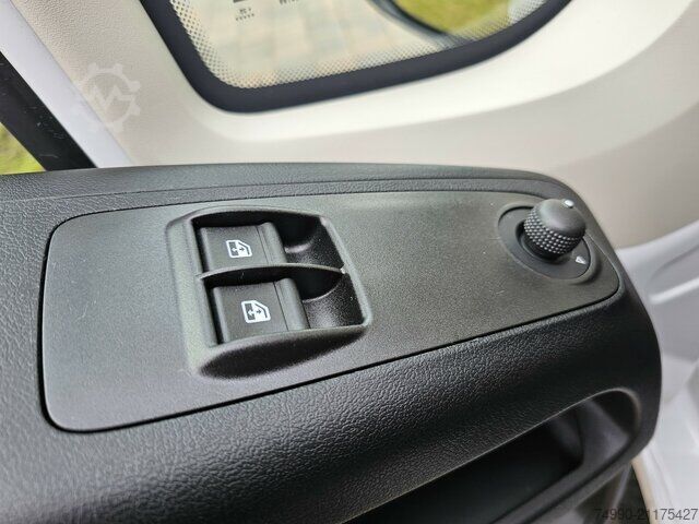 Pick-up bestelwagen Fiat Ducato MAXI L4 Pritsche 4,2 Android Auto Nebels