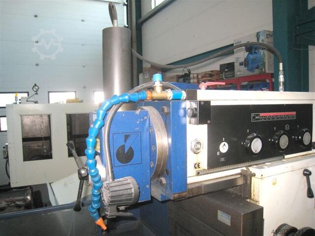 Freesmachine - Universeel INTOS FNGP 40