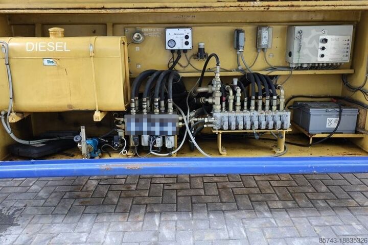 Ollós emelő Liftlux SL245-25D 4WD Diesel, 4x4 Drive, 26.5m Working Hei