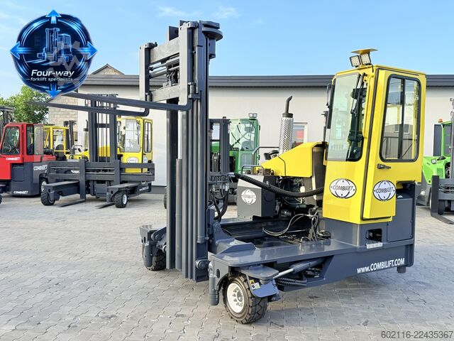 Carrello elevatore a 4 direzioni Combilift C4000 DIESEL TRIPLEX 6000 FORK POSITIONE