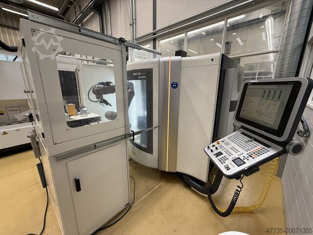 CNC 5 axis machining center with robot DECKEL MAHO HSC 20 linear SAUER