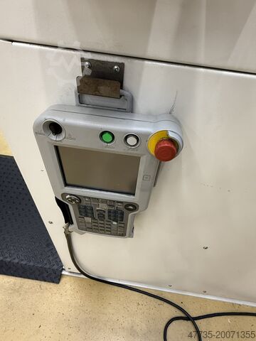 CNC 5 axis machining center with robot DECKEL MAHO HSC 20 linear SAUER