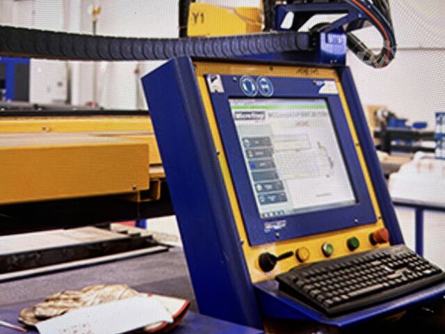 Alevli kesme makinesi MicroStep MasterCut Compact P 6001.20